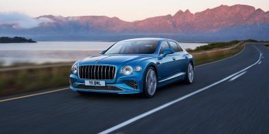 Hij reed in een Bentley…
